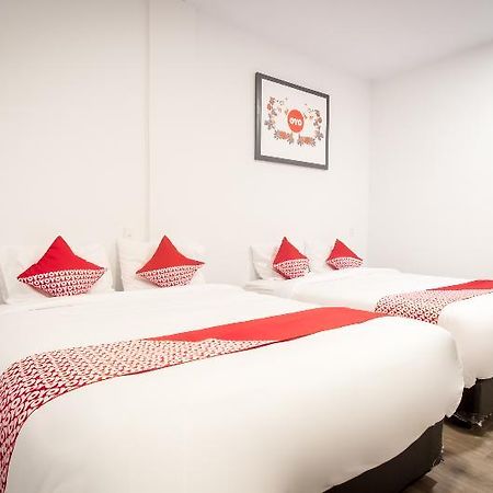 Oyo 835 Metropolitan Home Stay Medan Eksteriør bilde